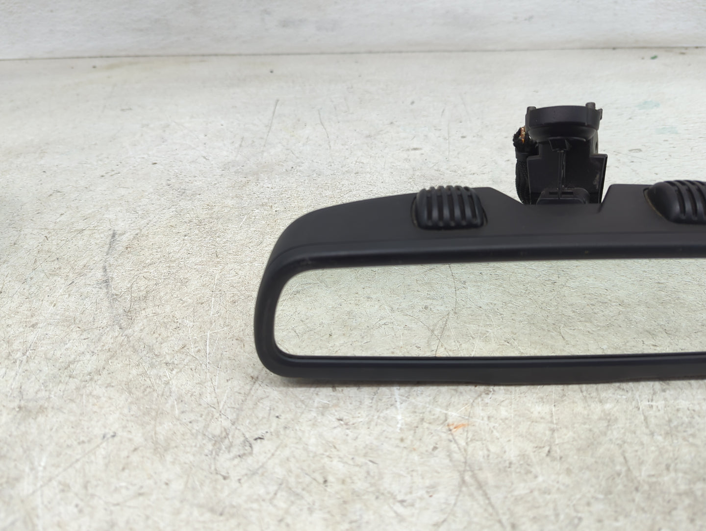 2014-2015 Jeep Grand Cherokee Interior Rear View Mirror Replacement OEM P/N:68231567AA Fits Fits 2014 2015 OEM Used Auto Par