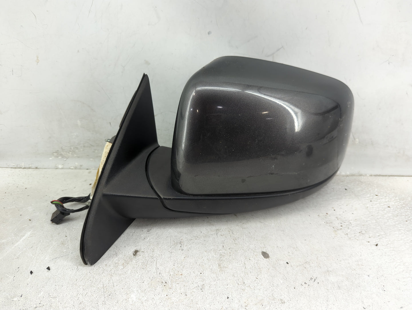 2011-2022 Jeep Grand Cherokee Driver Side View Mirror - Left Door Mirror OEM Used - Oemusedautoparts1.com