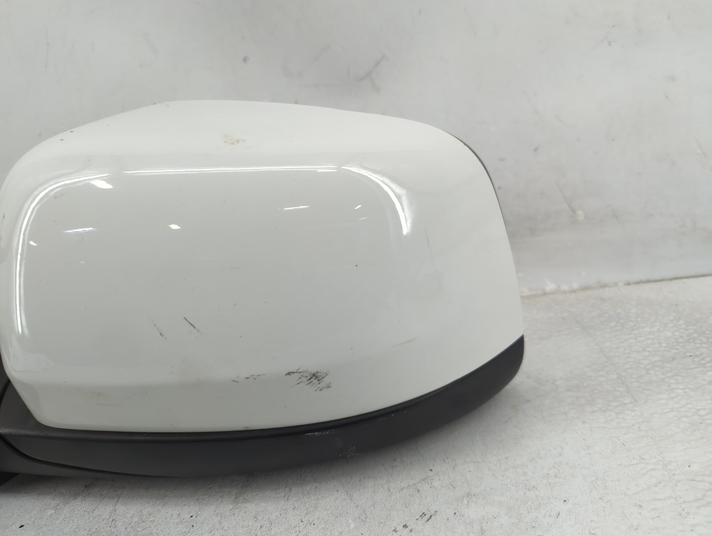 2011-2022 Jeep Grand Cherokee Driver Side View Mirror - Left Door Mirror OEM Used - Oemusedautoparts1.com