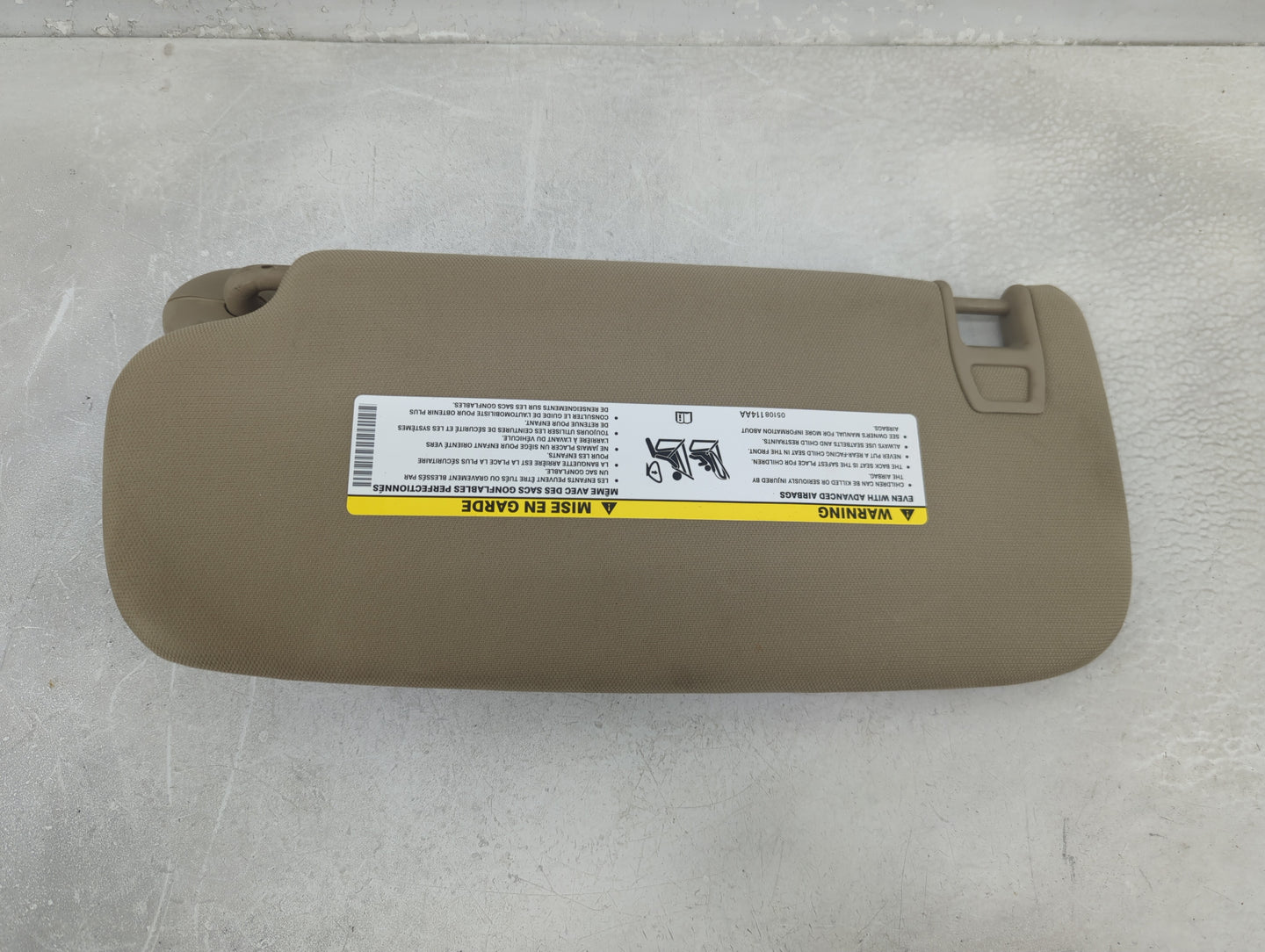 2014-2022 Jeep Grand Cherokee Sun Visor Shade Replacement Passenger Right Mirror Fits OEM Used Auto Parts - Oemusedautoparts