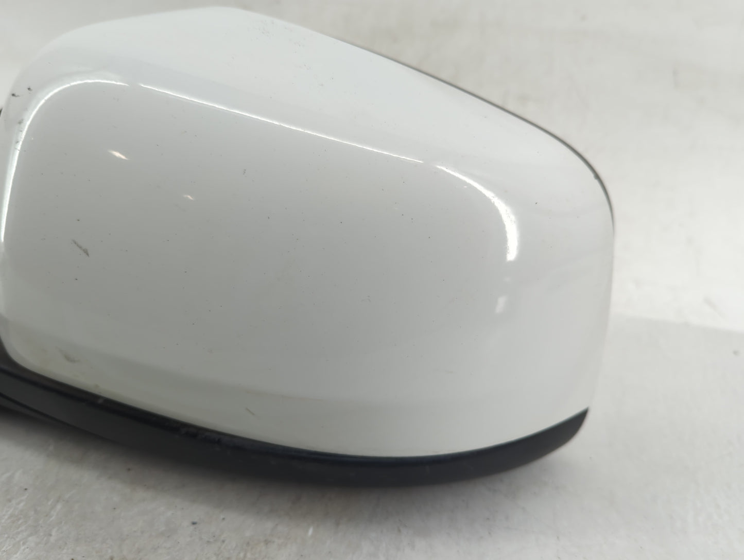2011-2022 Jeep Grand Cherokee Driver Side View Mirror - Left Door Mirror OEM Used - Oemusedautoparts1.com