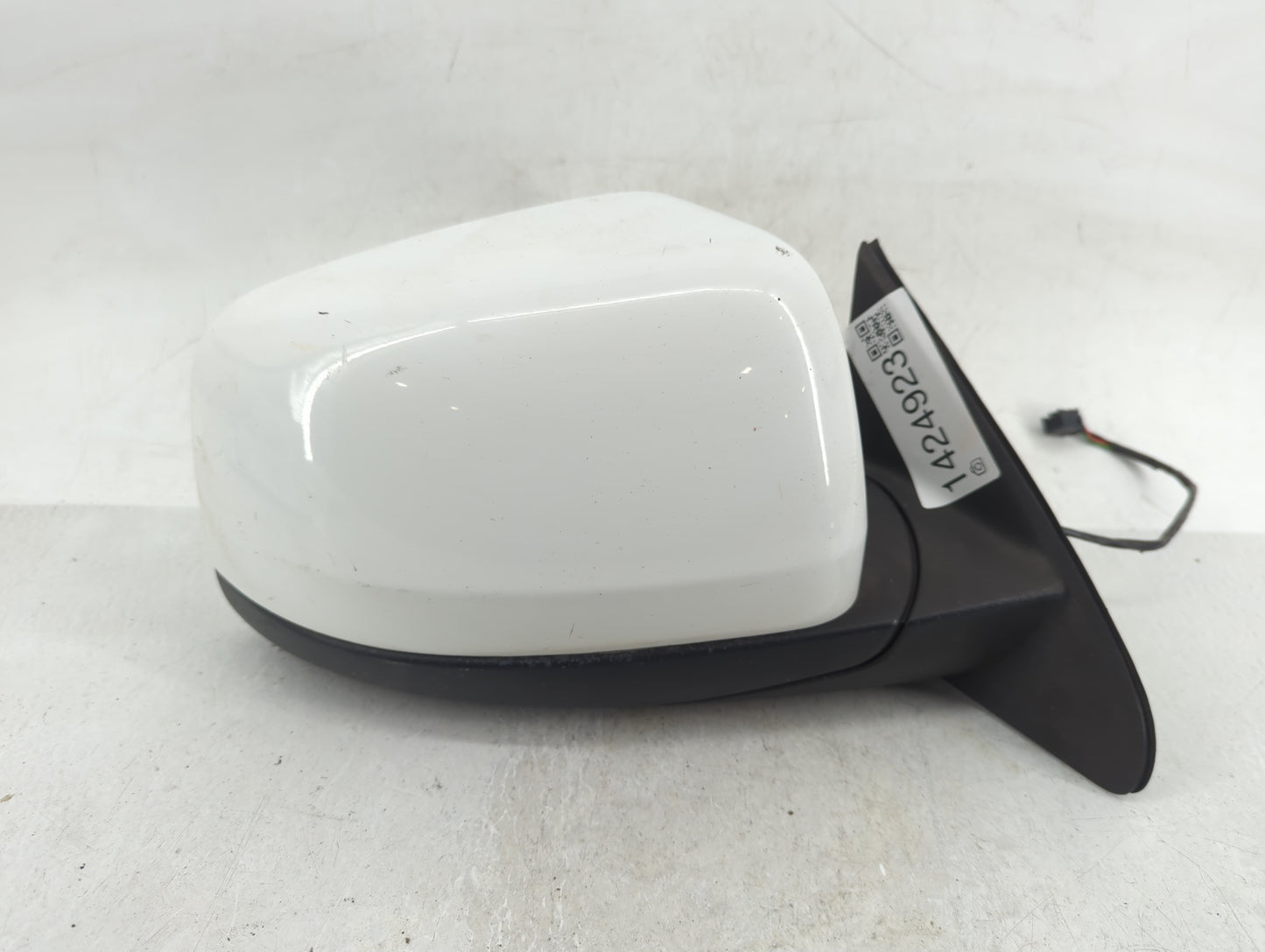 2011-2022 Jeep Grand Cherokee Passenger Side View Mirror - Right Door Mirror OEM Used - Oemusedautoparts1.com