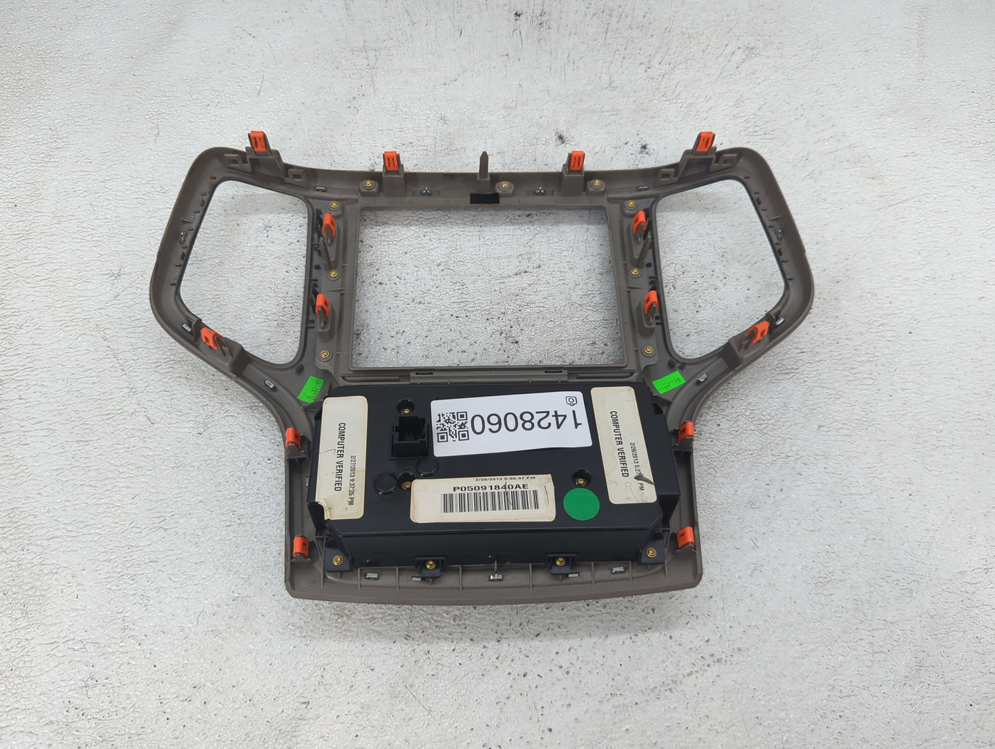 2014-2015 Jeep Grand Cherokee Climate Control Module Temperature AC/Heater Replacement P/N:P05091840AE Fits Fits 2014 2015 O