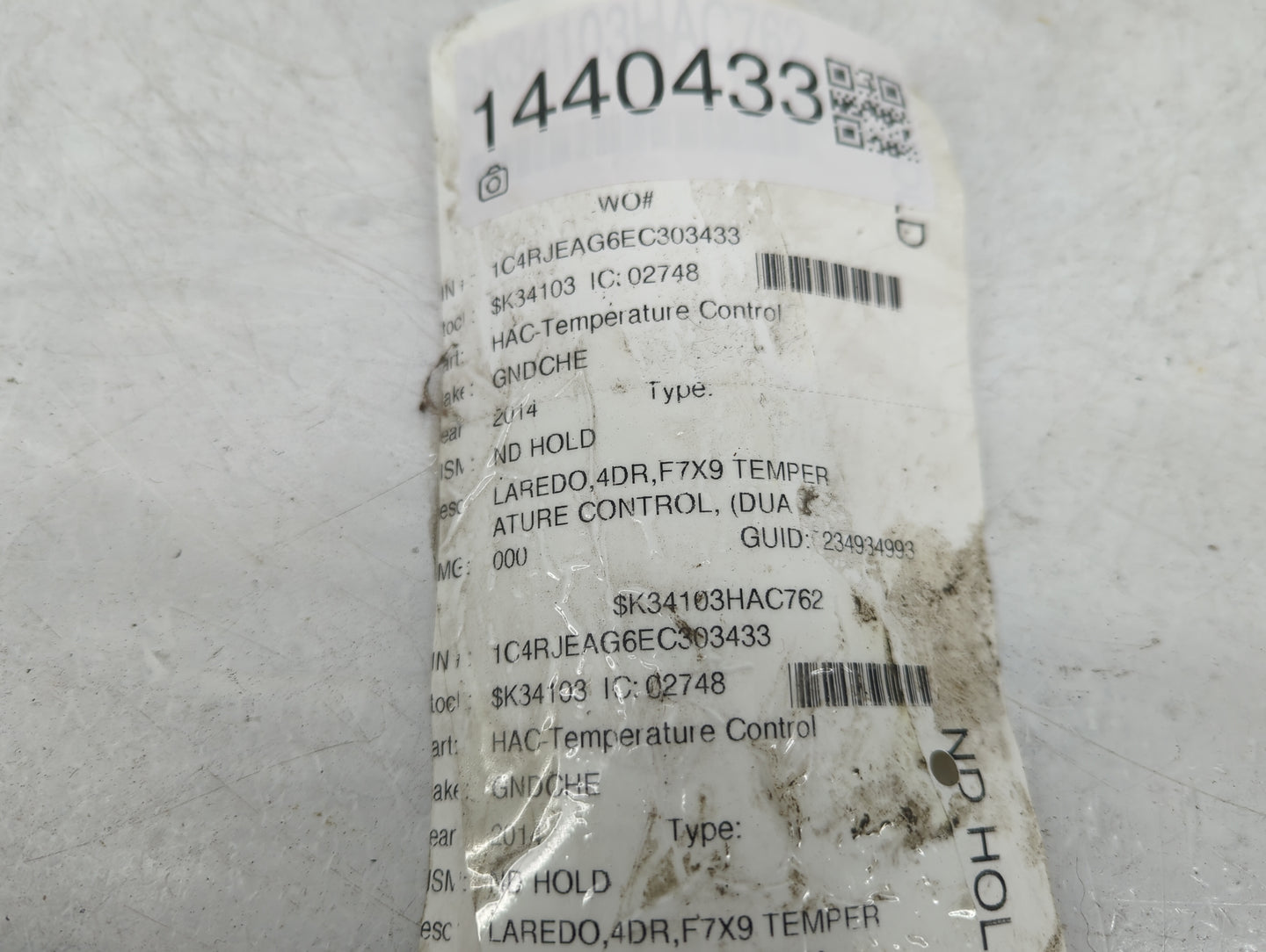 2014-2015 Jeep Grand Cherokee Climate Control Module Temperature AC/Heater Replacement Fits Fits 2014 2015 OEM Used Auto Par