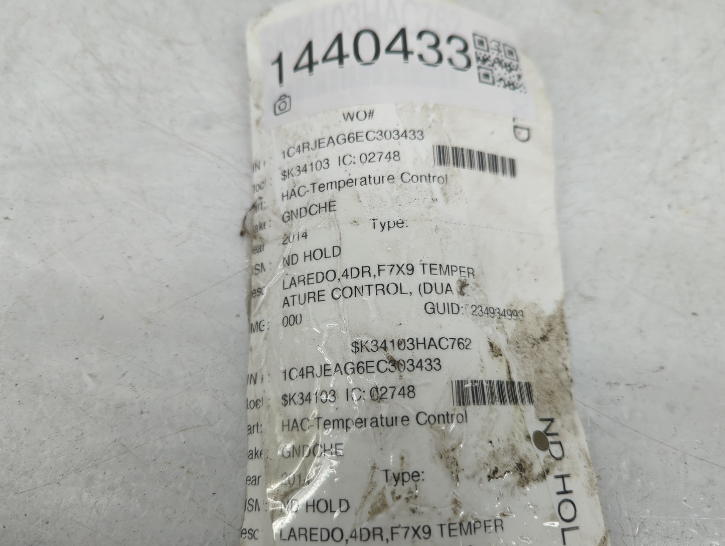 2014-2015 Jeep Grand Cherokee Climate Control Module Temperature AC/Heater Replacement Fits Fits 2014 2015 OEM Used Auto Par