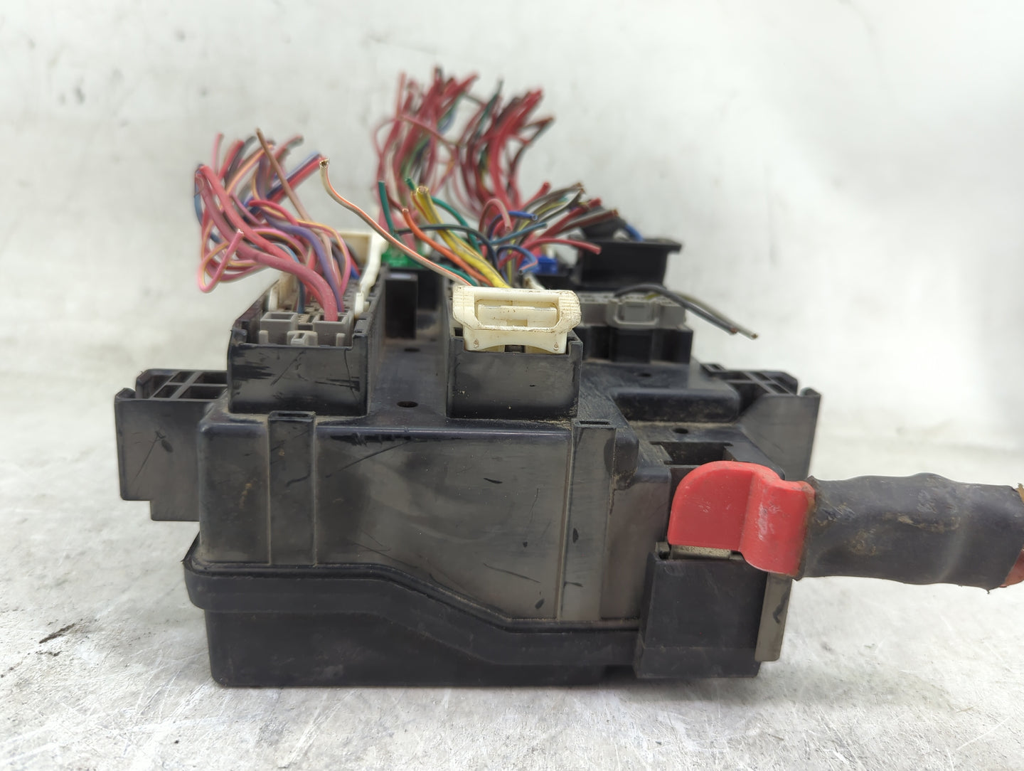 2014 Jeep Grand Cherokee Fusebox Fuse Box Panel Relay Module P/N:P68137439AE Fits OEM Used Auto Parts - Oemusedautoparts1.co