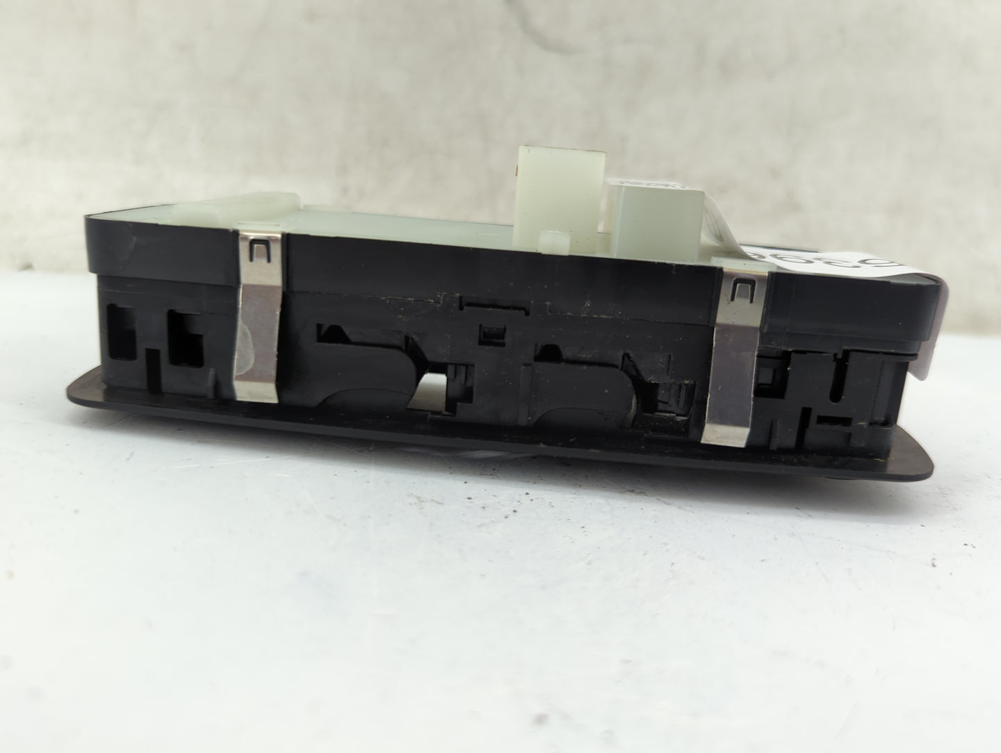 2014-2015 Jeep Grand Cherokee Master Power Window Switch Replacement Driver Side Left Fits Fits 2014 2015 OEM Used Auto Part