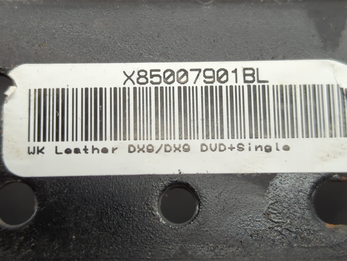 2014 Jeep Grand Cherokee Center Console Armrest Cover Lid P/N:X85007901BL Fits OEM Used Auto Parts - Oemusedautoparts1.com