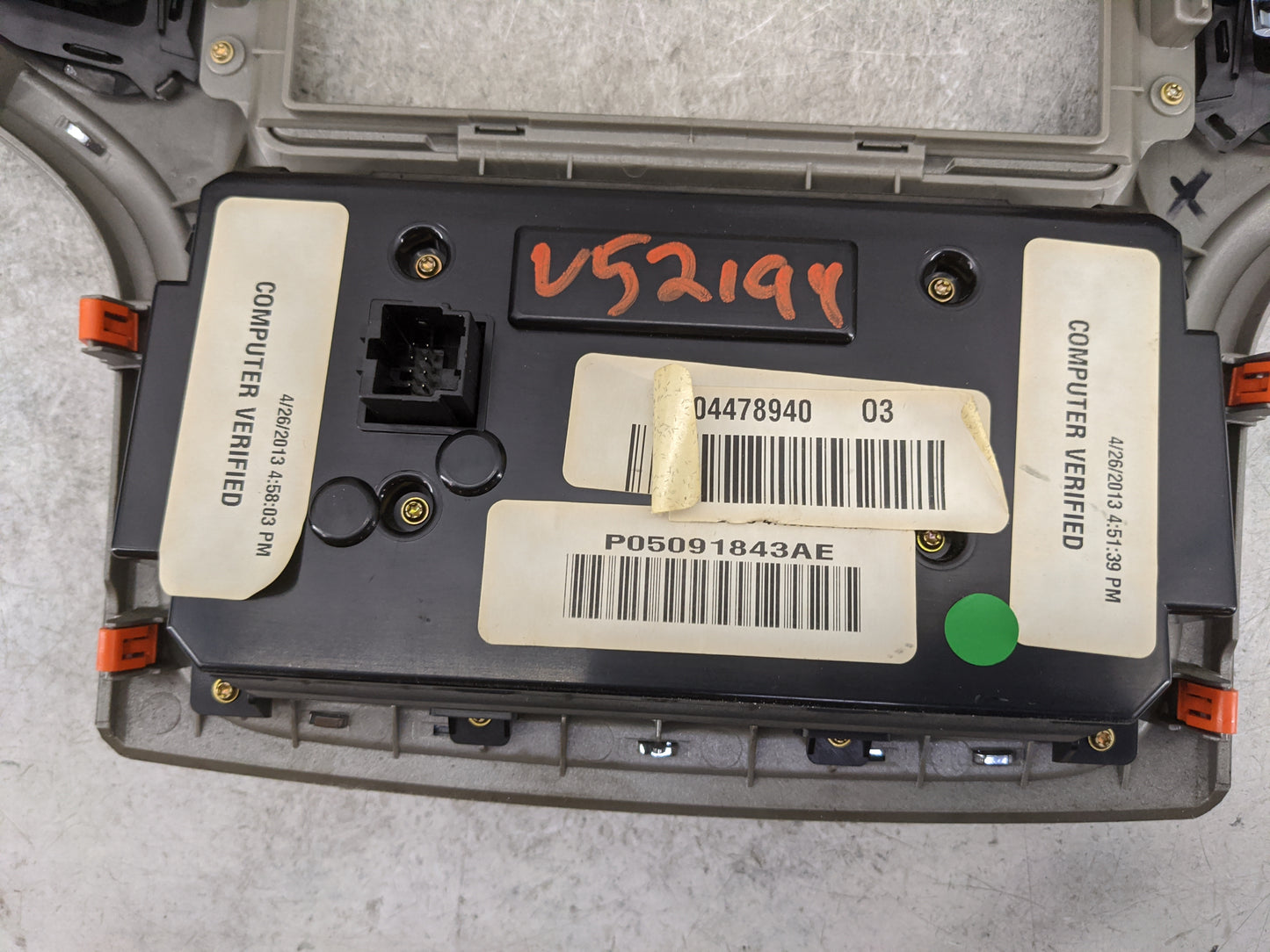 2014 Jeep Grand Cherokee Radio AM FM Cd Player Receiver Replacement P/N:P05091843AE 04478940 Fits OEM Used Auto Parts - Oemu