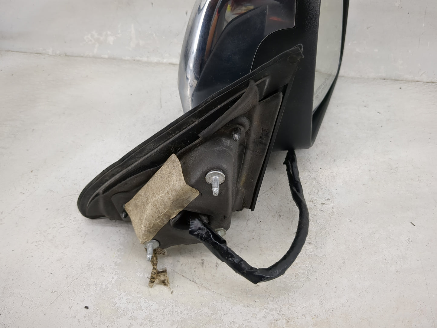 2014-2018 Jeep Grand Cherokee Passenger Side View Mirror - Right Door Mirror OEM Used - Oemusedautoparts1.com