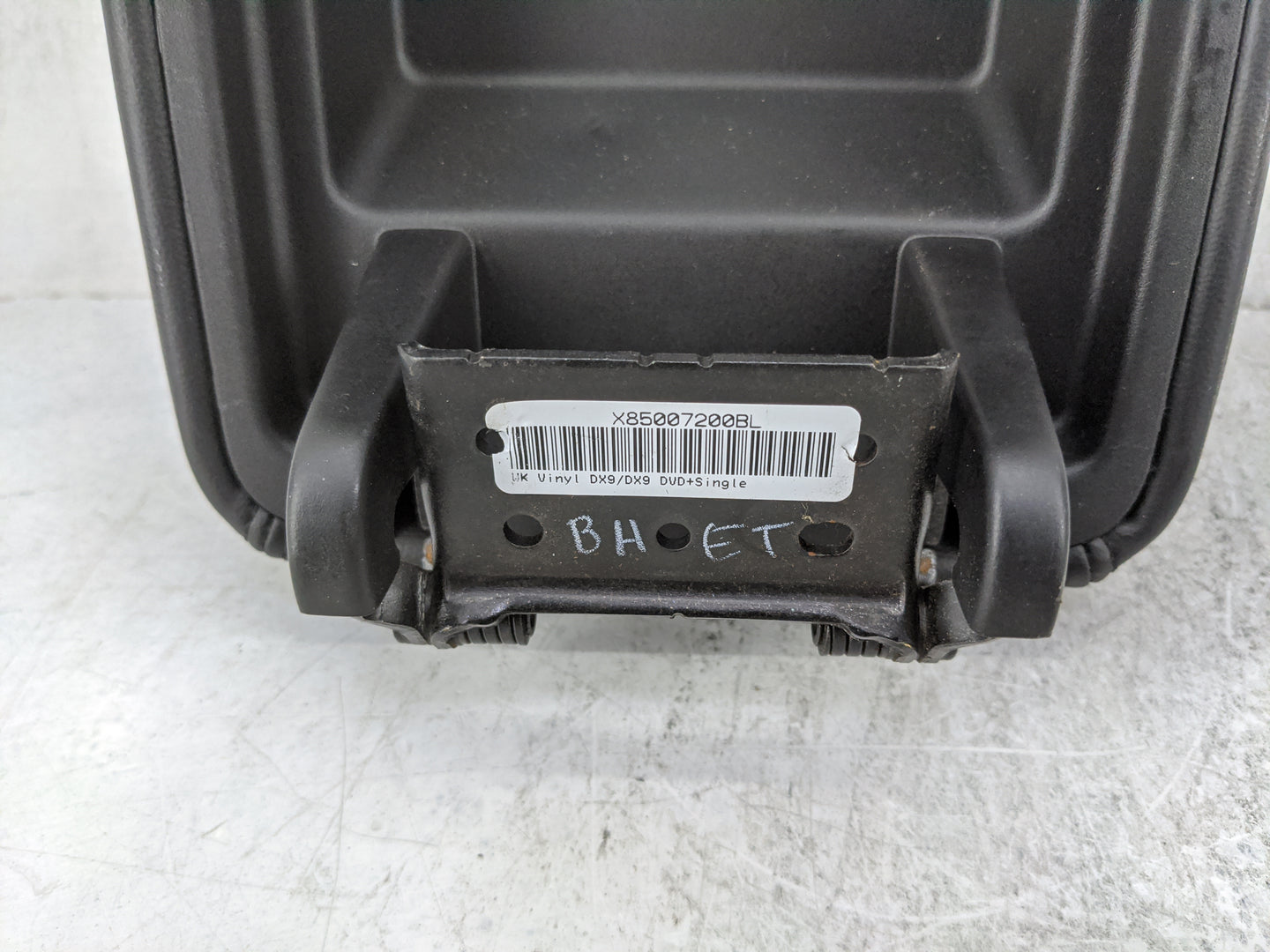 2014-2017 Jeep Grand Cherokee Center Console Armrest Cover Lid P/N:X85007200BL Fits Fits 2014 2015 2016 2017 OEM Used Auto P
