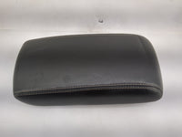 2014-2017 Jeep Grand Cherokee Center Console Armrest Cover Lid P/N:X85007601BL Fits Fits 2014 2015 2016 2017 OEM Used Auto P