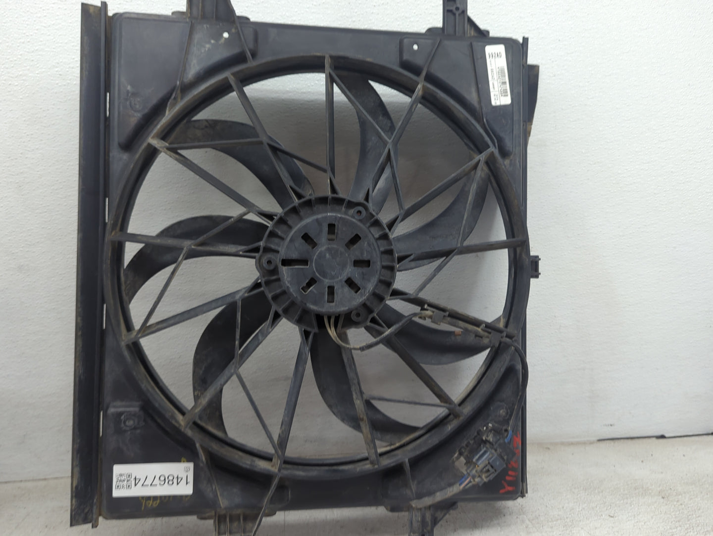 2011-2022 Jeep Grand Cherokee Electric Radiator Cooling Fan Motor Assembly P/N:55038992AD Fits OEM Used Auto Parts - Oemused