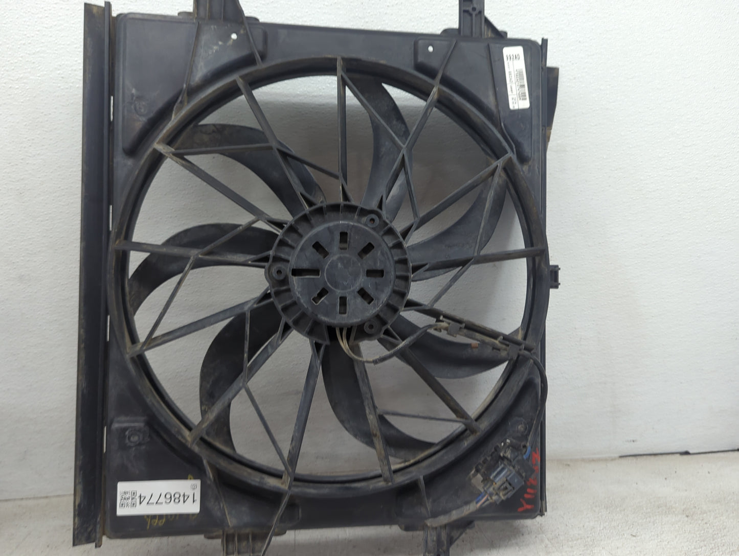 2011-2022 Jeep Grand Cherokee Electric Radiator Cooling Fan Motor Assembly P/N:55038992AD Fits OEM Used Auto Parts - Oemused