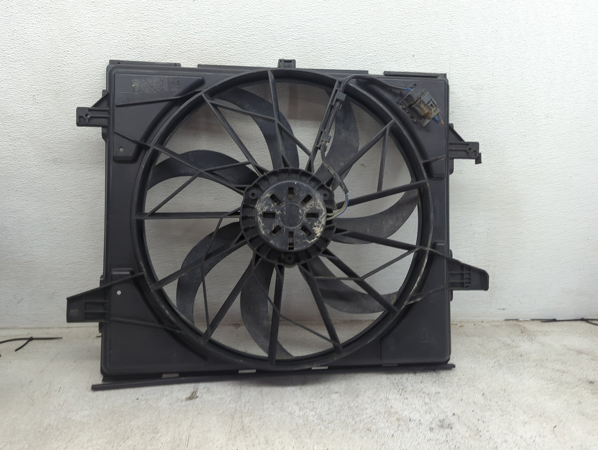 2011-2022 Jeep Grand Cherokee Electric Radiator Cooling Fan Motor Assembly P/N:52014524AC T524AC19733457 Fits OEM Used Auto 
