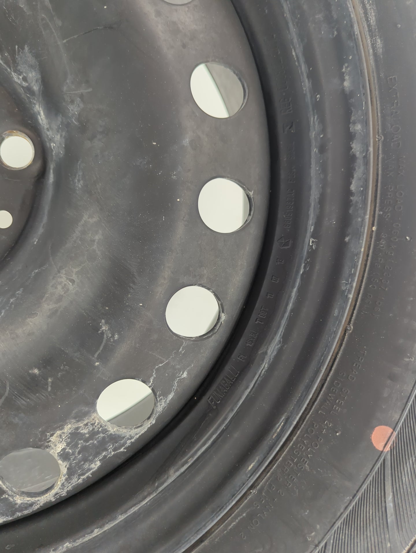 2011-2022 Jeep Grand Cherokee Spare Donut Tire Wheel Rim Oem 1486941 - Oemusedautoparts1.com