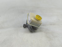 2011-2015 Jeep Grand Cherokee Brake Master Cylinder 1490176 - Oemusedautoparts1.com