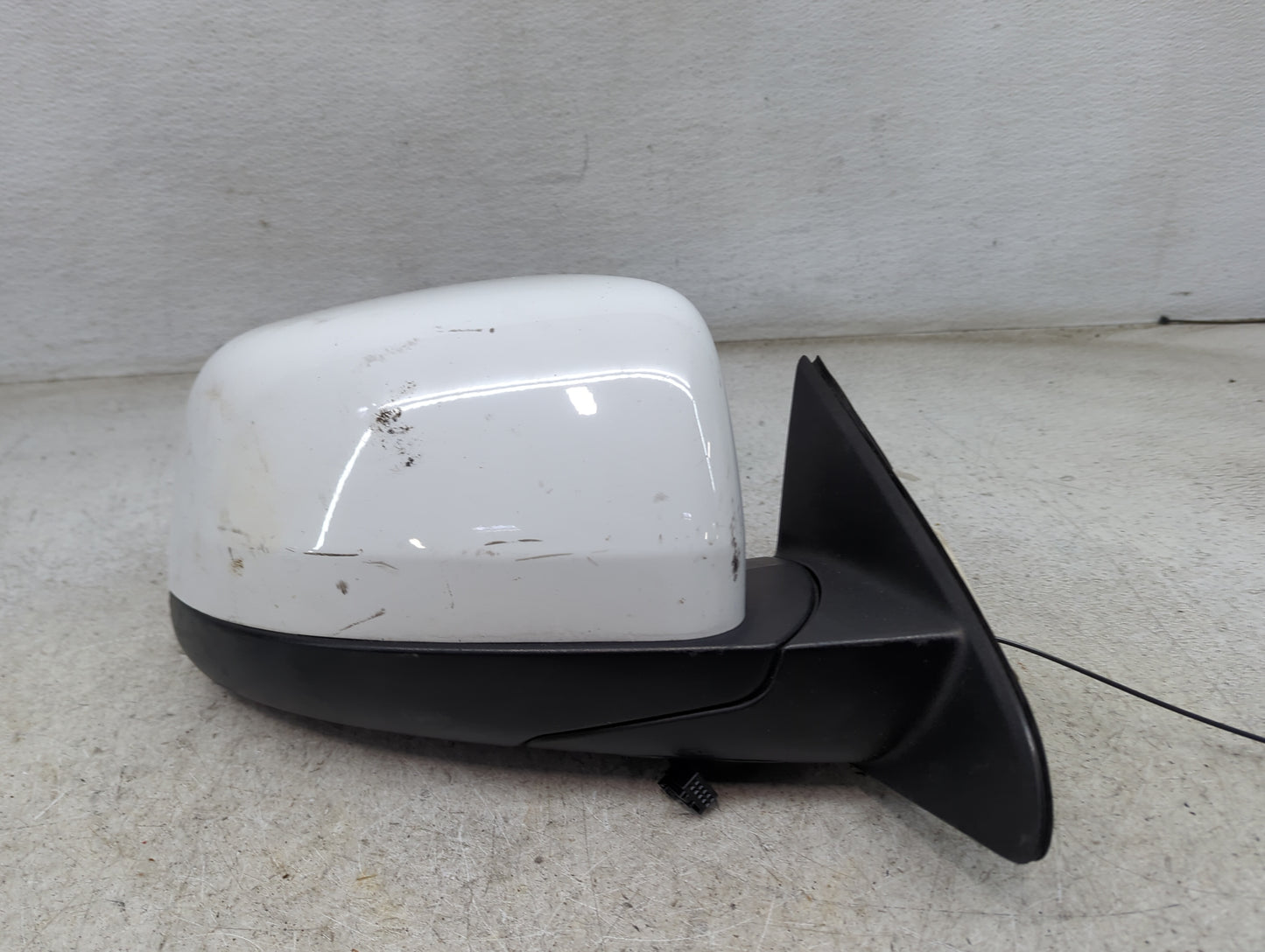 2011-2022 Jeep Grand Cherokee Passenger Side View Mirror - Right Door Mirror OEM Used - Oemusedautoparts1.com