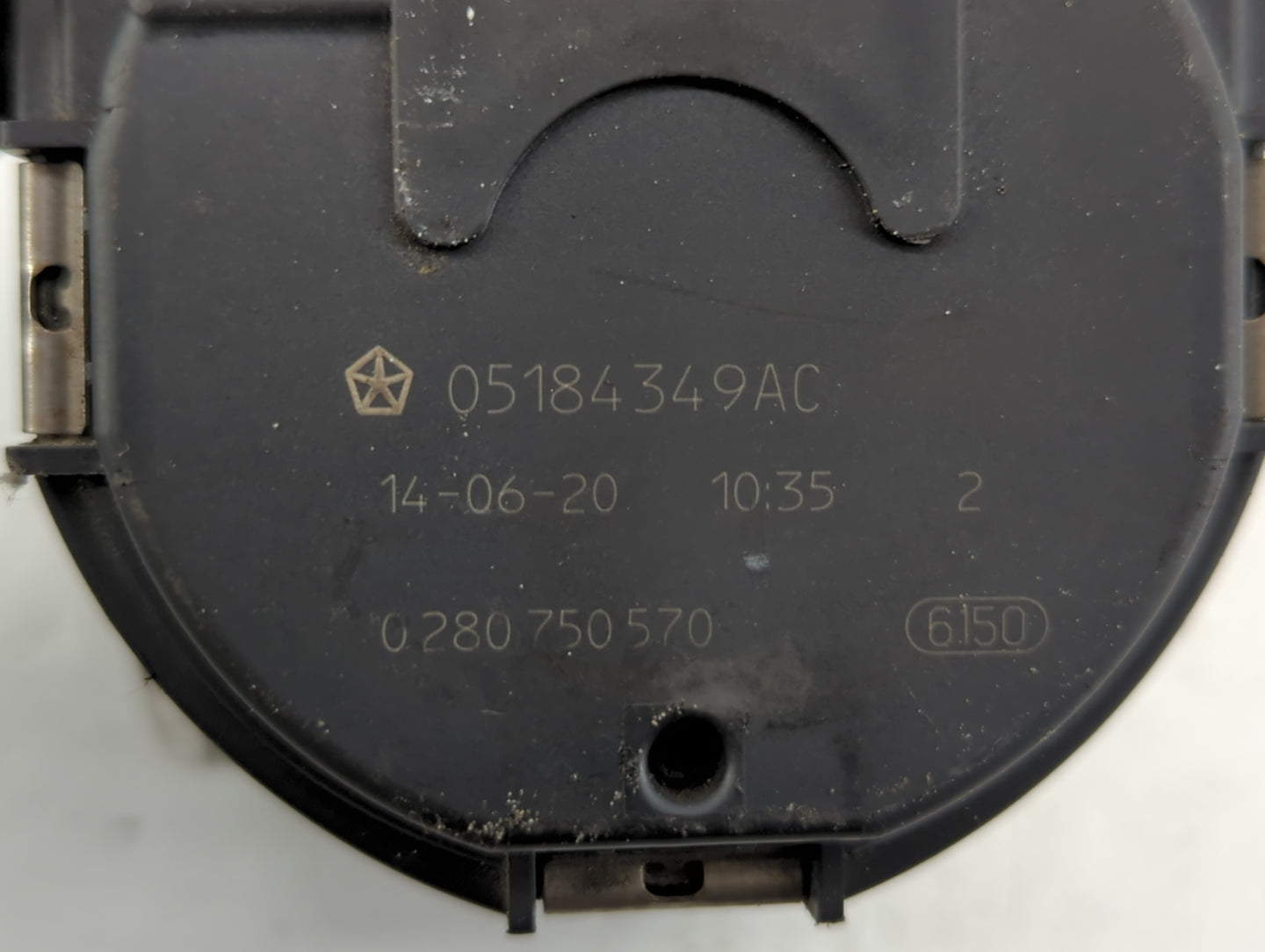 2011-2022 Jeep Grand Cherokee Throttle Body P/N:05184349AC Fits Fits 2011 2012 2013 2014 2015 2016 2017 2018 2019 2020 2021 