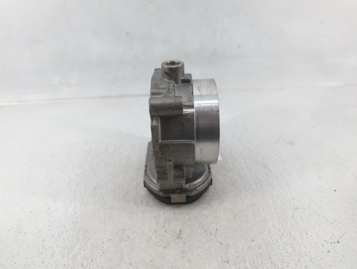 2011-2022 Jeep Grand Cherokee Throttle Body P/N:0 280 750 570 05184349AC Fits OEM Used Auto Parts - Oemusedautoparts1.com