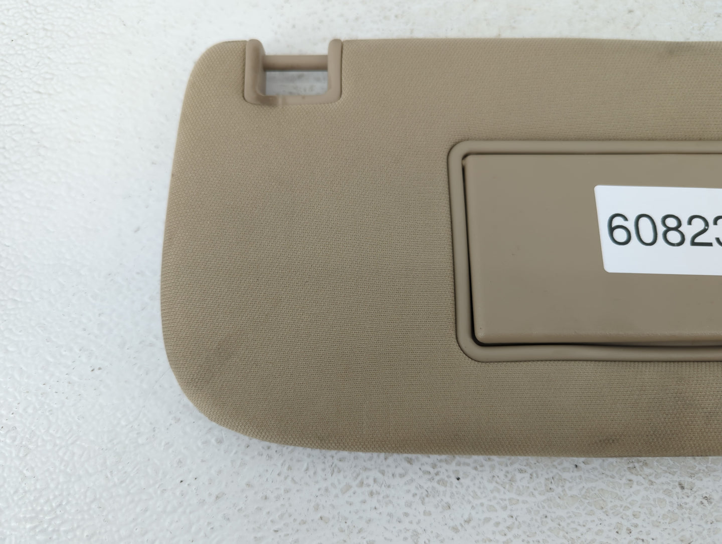 2014-2022 Jeep Grand Cherokee Sun Visor Shade Replacement Passenger Right Mirror Fits OEM Used Auto Parts - Oemusedautoparts