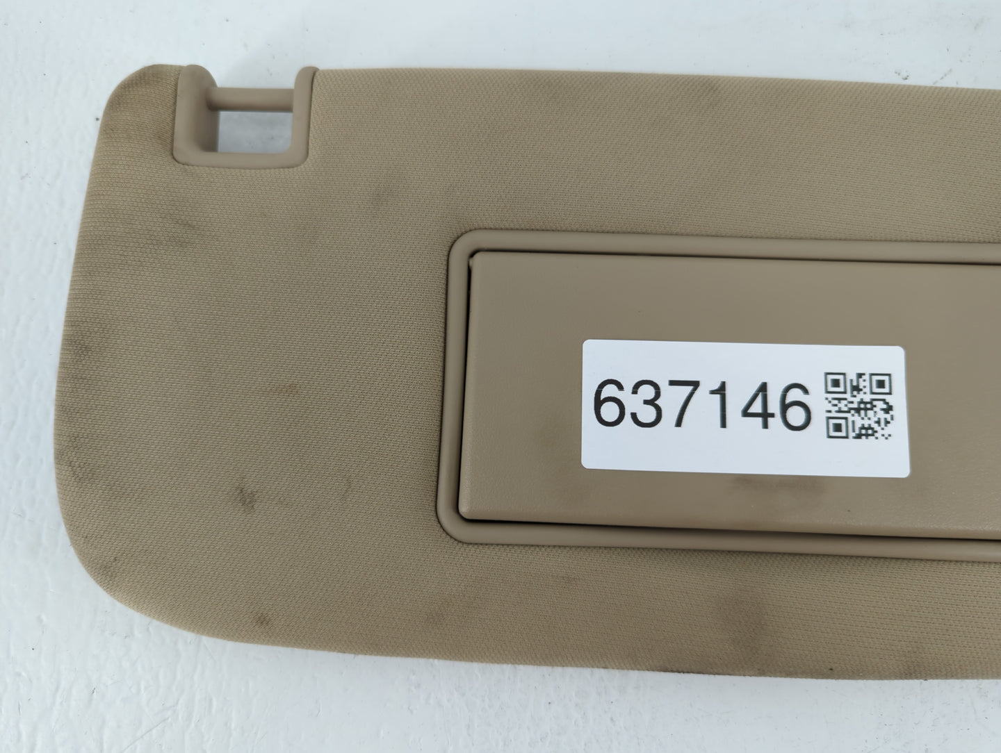 2014-2022 Jeep Grand Cherokee Sun Visor Shade Replacement Passenger Right Mirror Fits OEM Used Auto Parts - Oemusedautoparts