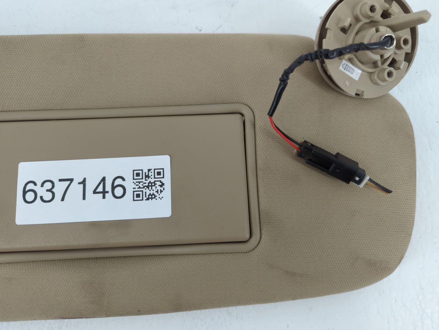 2014-2022 Jeep Grand Cherokee Sun Visor Shade Replacement Passenger Right Mirror Fits OEM Used Auto Parts - Oemusedautoparts