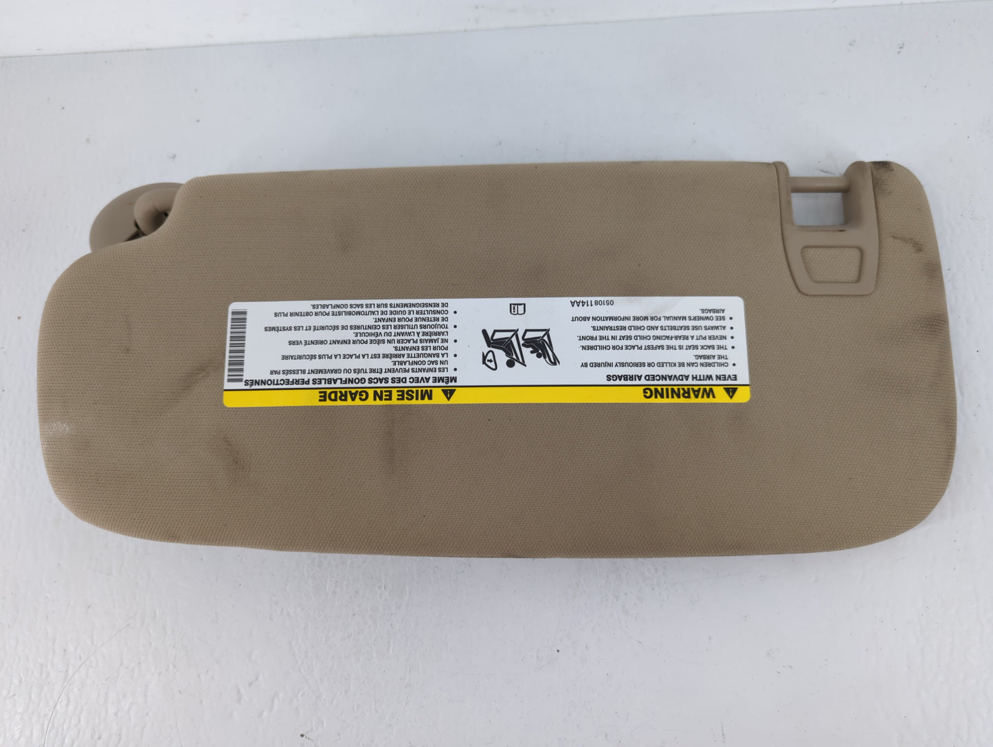 2014-2022 Jeep Grand Cherokee Sun Visor Shade Replacement Passenger Right Mirror Fits OEM Used Auto Parts - Oemusedautoparts