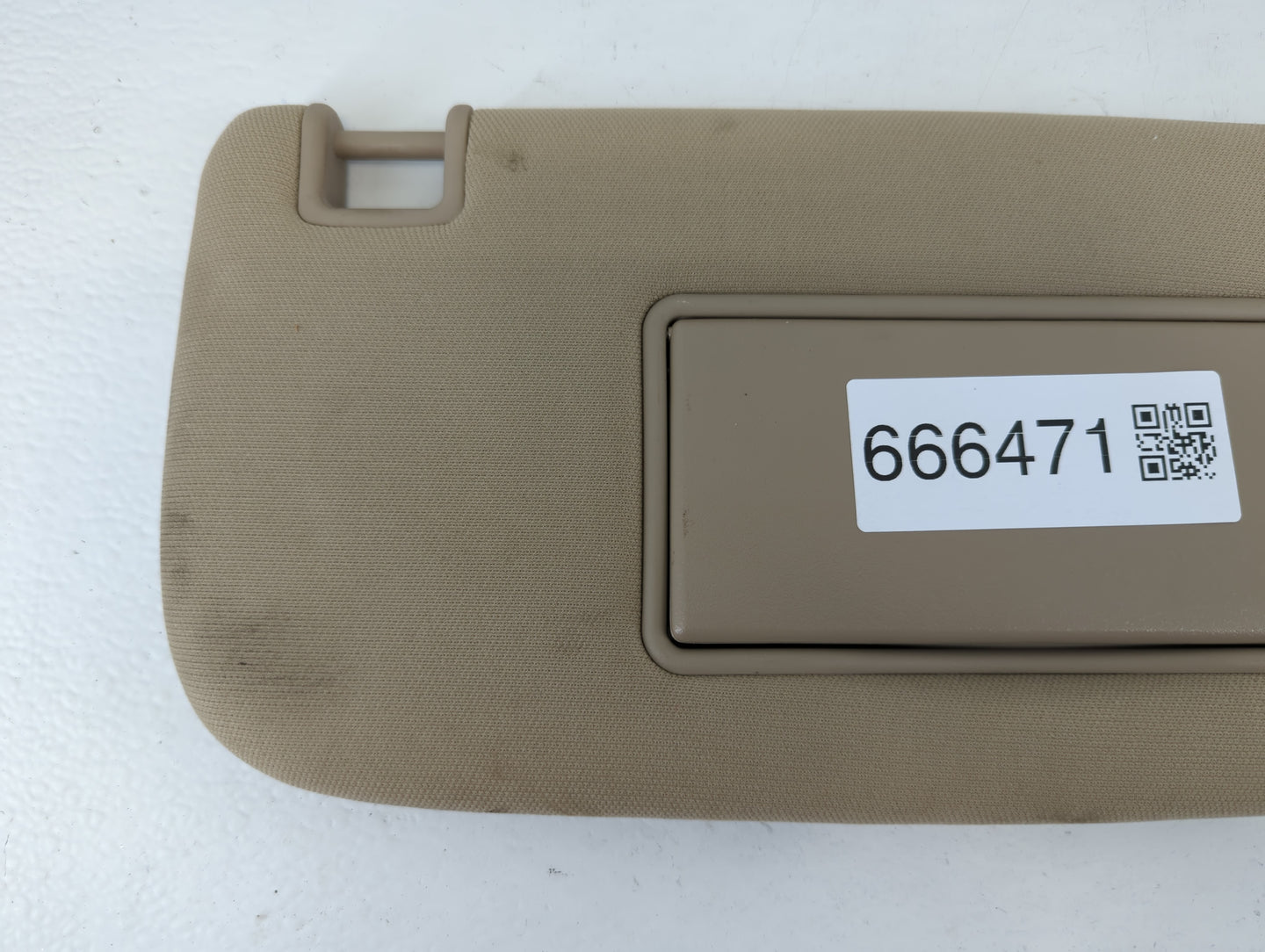 2014-2022 Jeep Grand Cherokee Sun Visor Shade Replacement Passenger Right Mirror Fits OEM Used Auto Parts - Oemusedautoparts