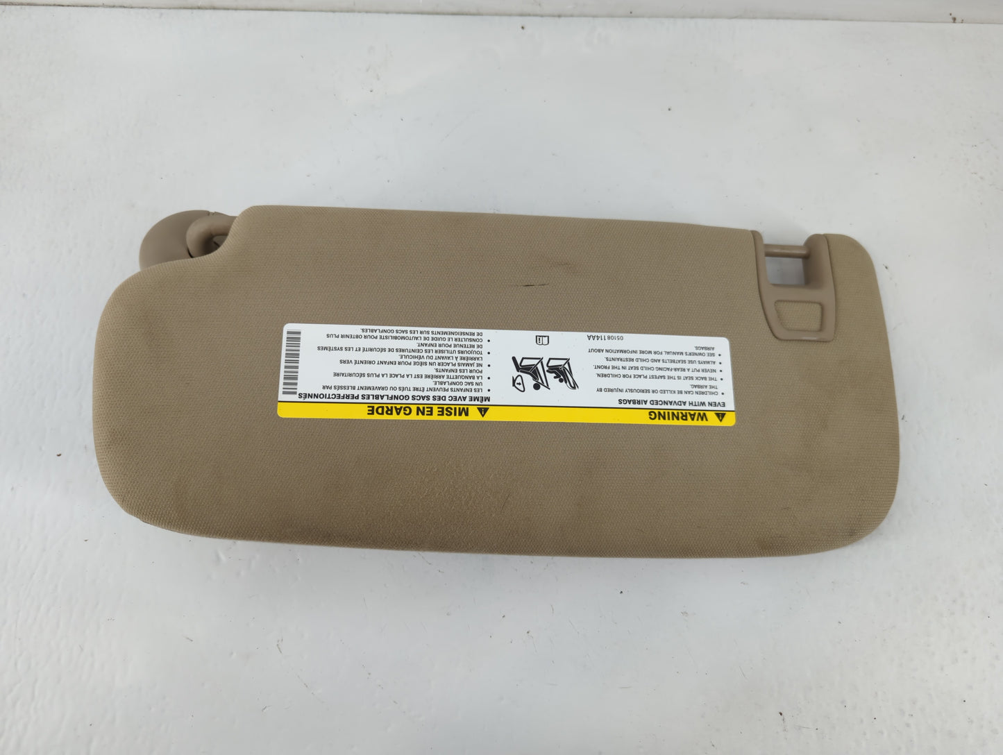 2014-2022 Jeep Grand Cherokee Sun Visor Shade Replacement Passenger Right Mirror Fits OEM Used Auto Parts - Oemusedautoparts