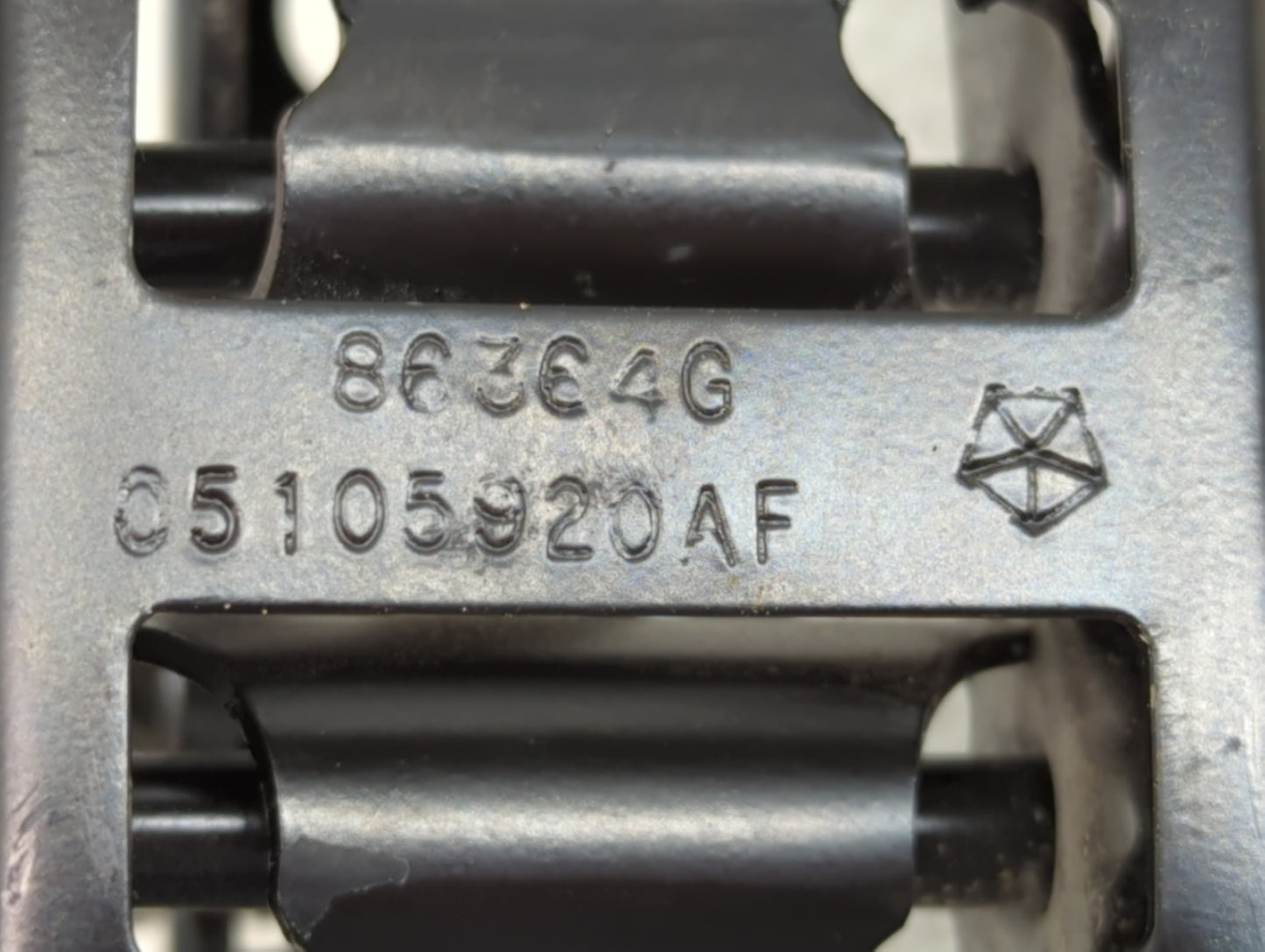 2014 Jeep Patriot Spare Scissor Car Jack 1068565 - Oemusedautoparts1.com