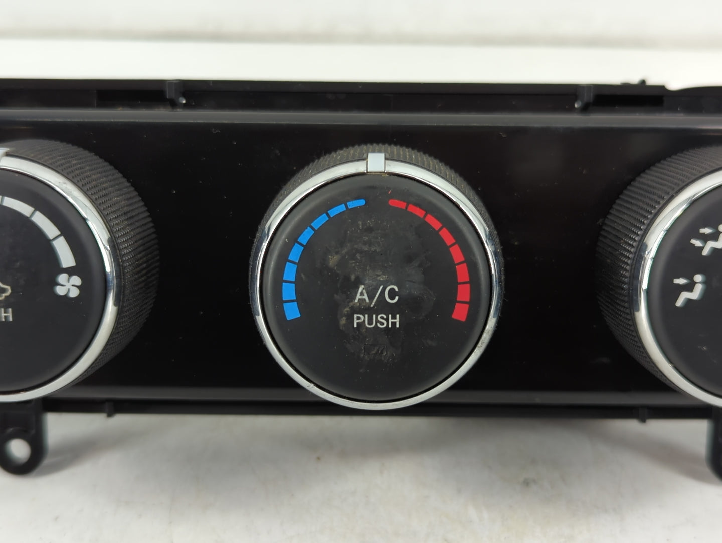 2011-2017 Jeep Patriot Climate Control Module Temperature AC/Heater Replacement P/N:P55111278AE Fits OEM Used Auto Parts - O