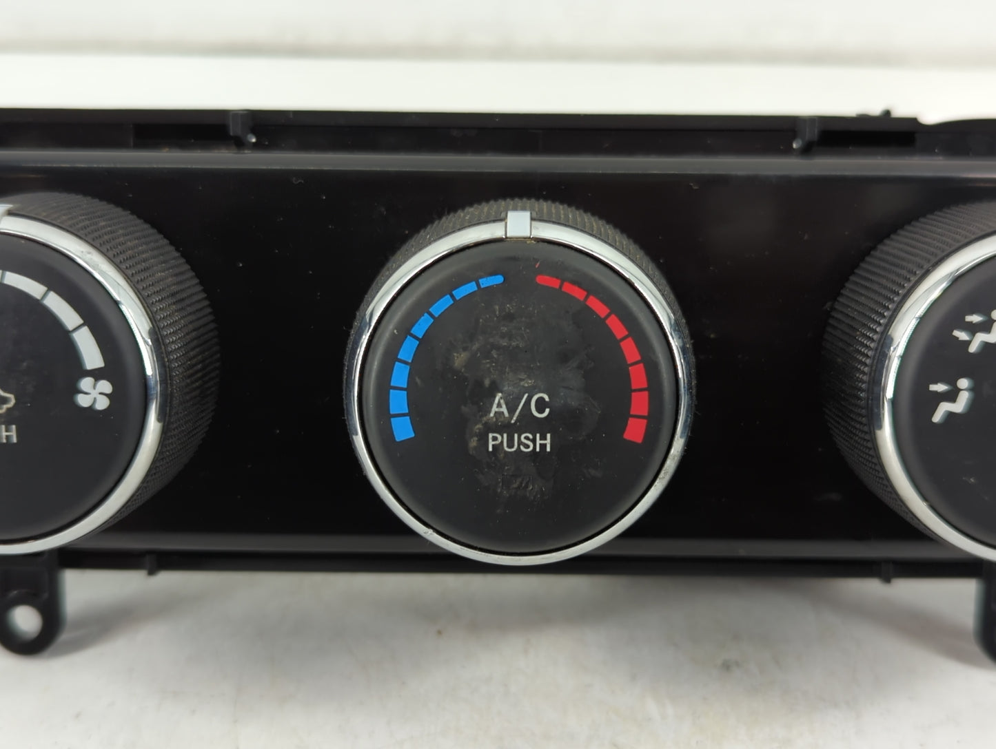 2011-2017 Jeep Patriot Climate Control Module Temperature AC/Heater Replacement P/N:P55111278AE Fits OEM Used Auto Parts - O