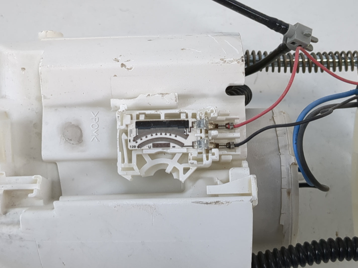 2007-2017 Jeep Patriot Electrical Gas Fuel Pump Assembly - Oemusedautoparts1.com