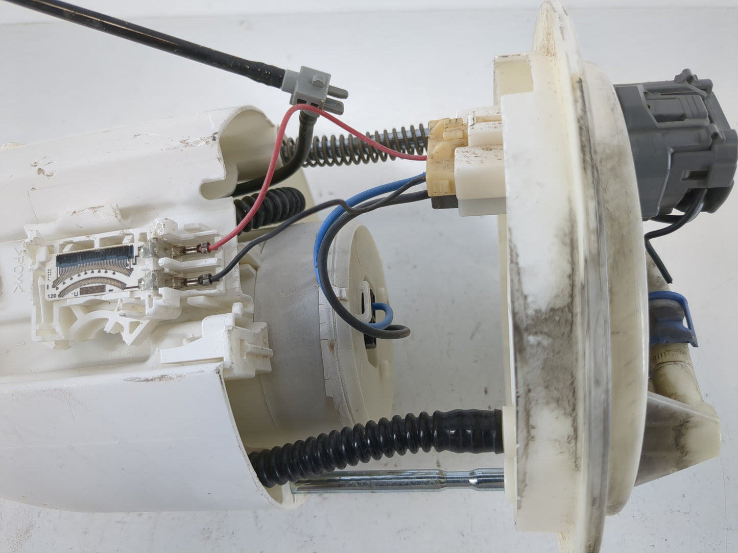 2007-2017 Jeep Patriot Electrical Gas Fuel Pump Assembly - Oemusedautoparts1.com