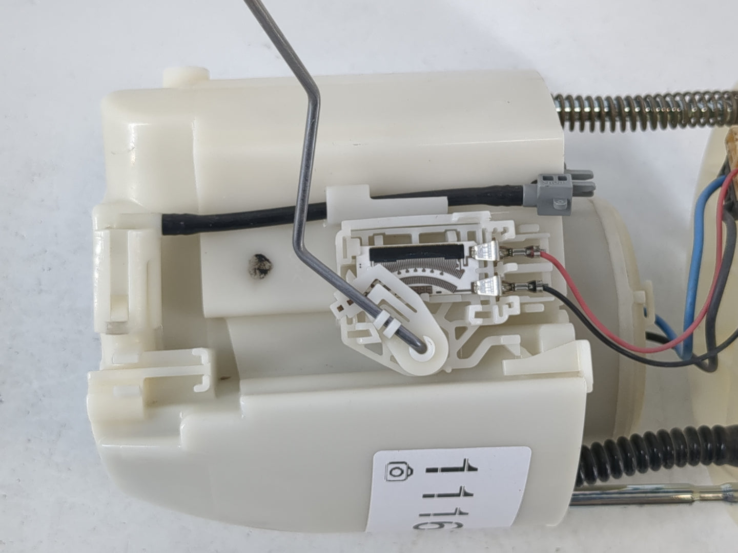 2007-2017 Jeep Patriot Electrical Gas Fuel Pump Assembly - Oemusedautoparts1.com