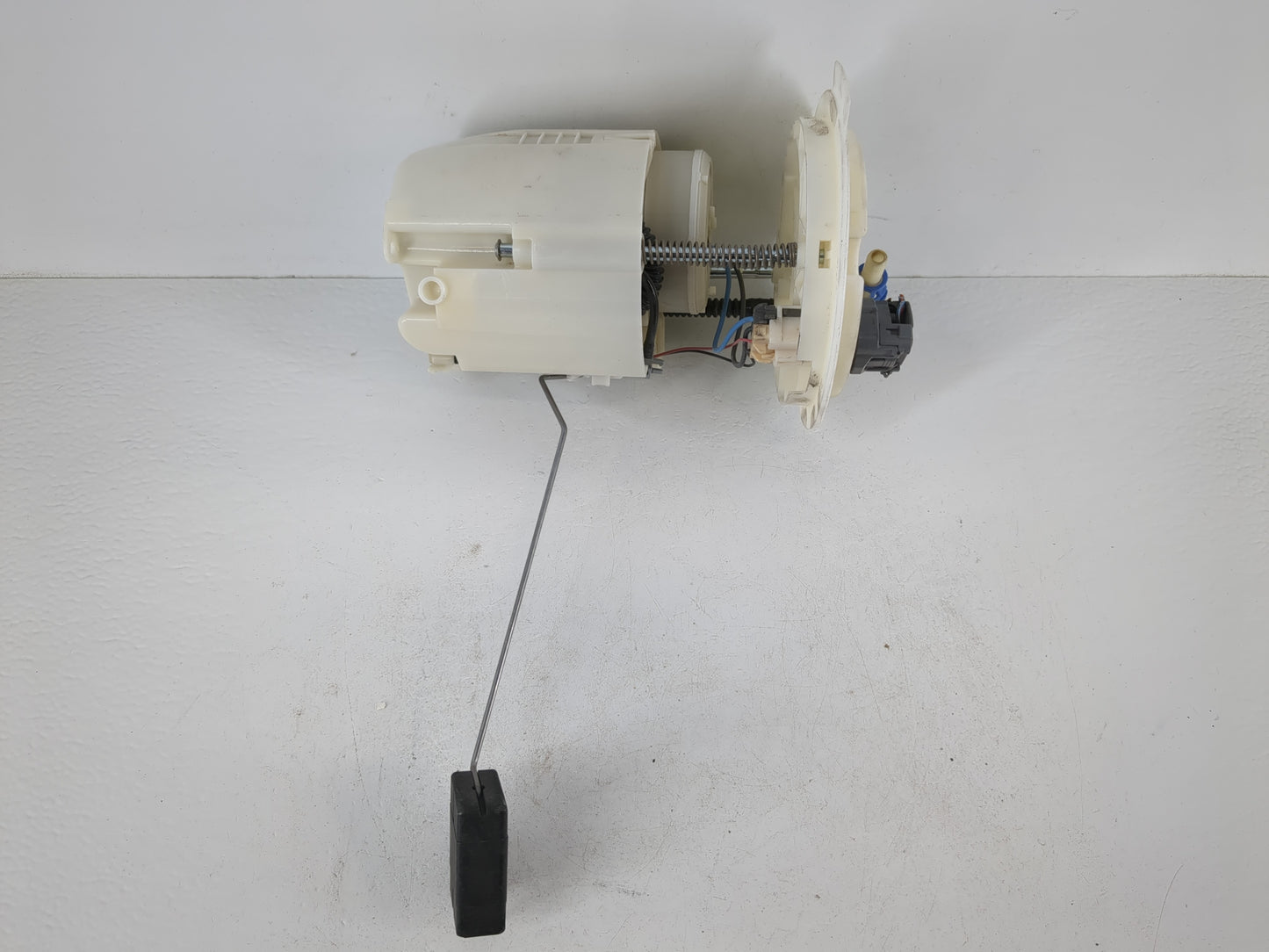 2007-2017 Jeep Patriot Electrical Gas Fuel Pump Assembly - Oemusedautoparts1.com