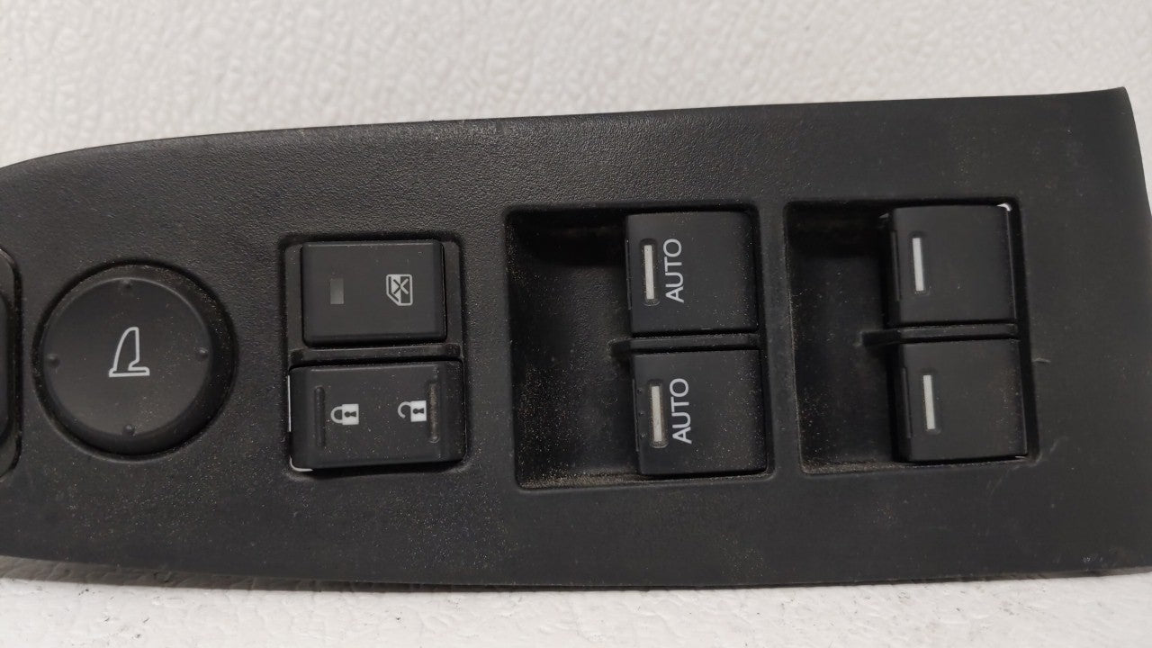 2011-2017 Jeep Patriot Master Power Window Switch Replacement Driver Side Left P/N:04602780AA 04602735AA Fits OEM Used Auto 