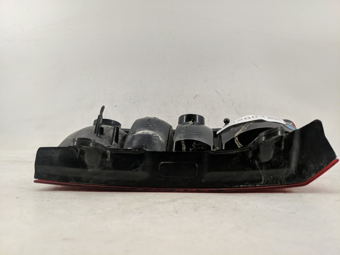 2008-2017 Jeep Patriot Tail Light Assembly Passenger Right OEM Fits Fits 2008 2009 2010 2011 2012 2013 2014 2015 2016 2017 O