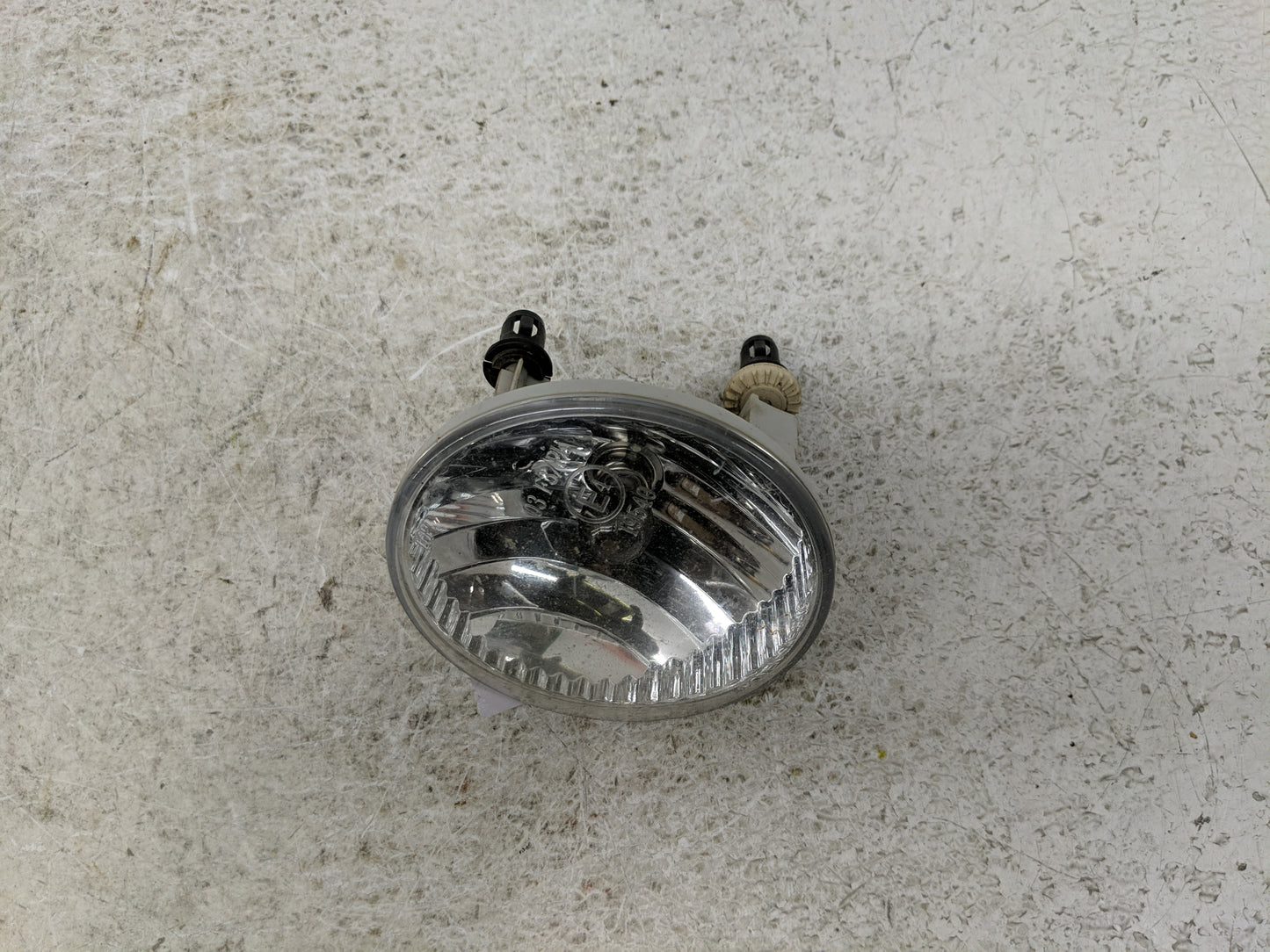 2011-2017 Jeep Patriot Passenger Right Oem Front Light Lamp - Oemusedautoparts1.com