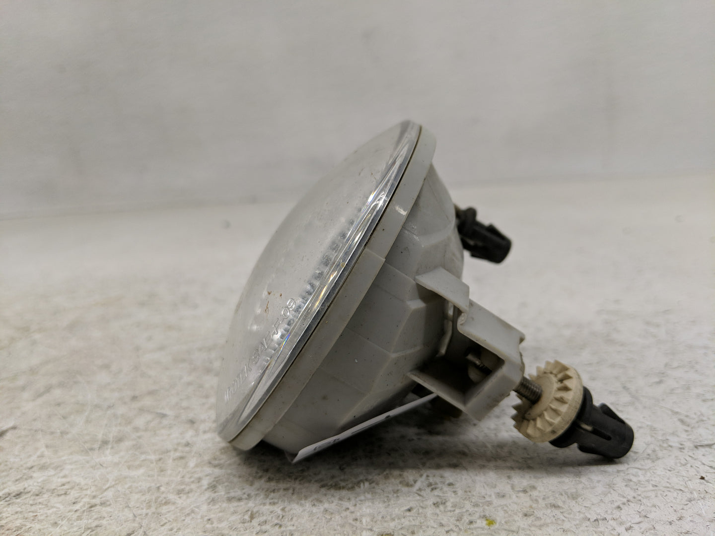2011-2017 Jeep Patriot Passenger Right Oem Front Light Lamp - Oemusedautoparts1.com