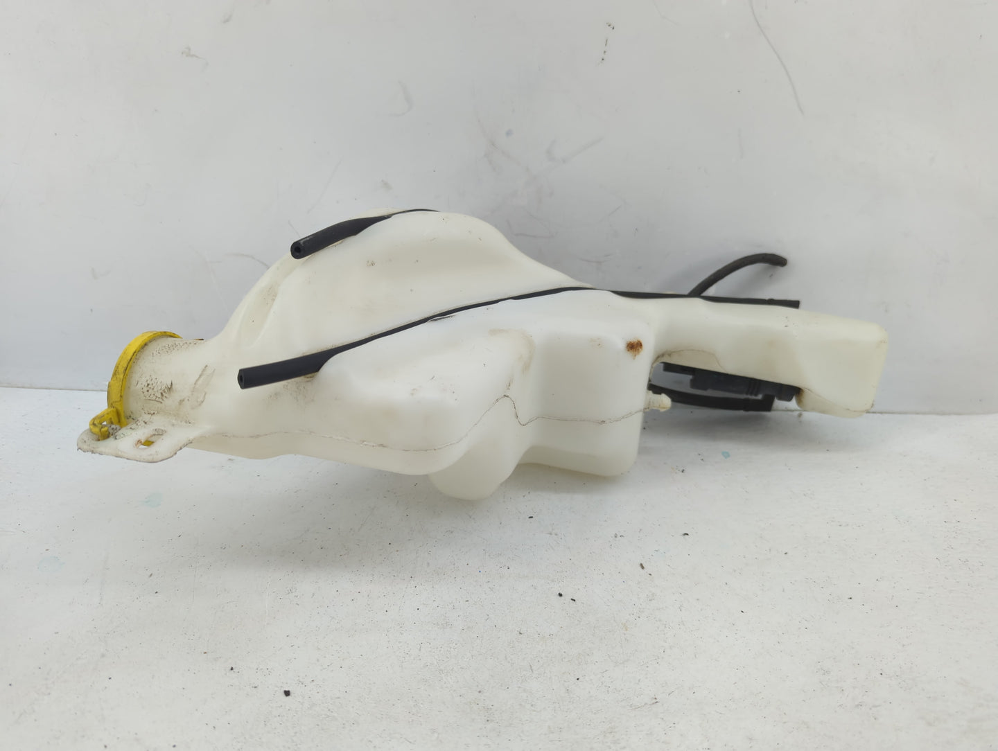 2007-2017 Jeep Patriot Windshield Washer Fluid Reservoir Bottle Oem - Oemusedautoparts1.com