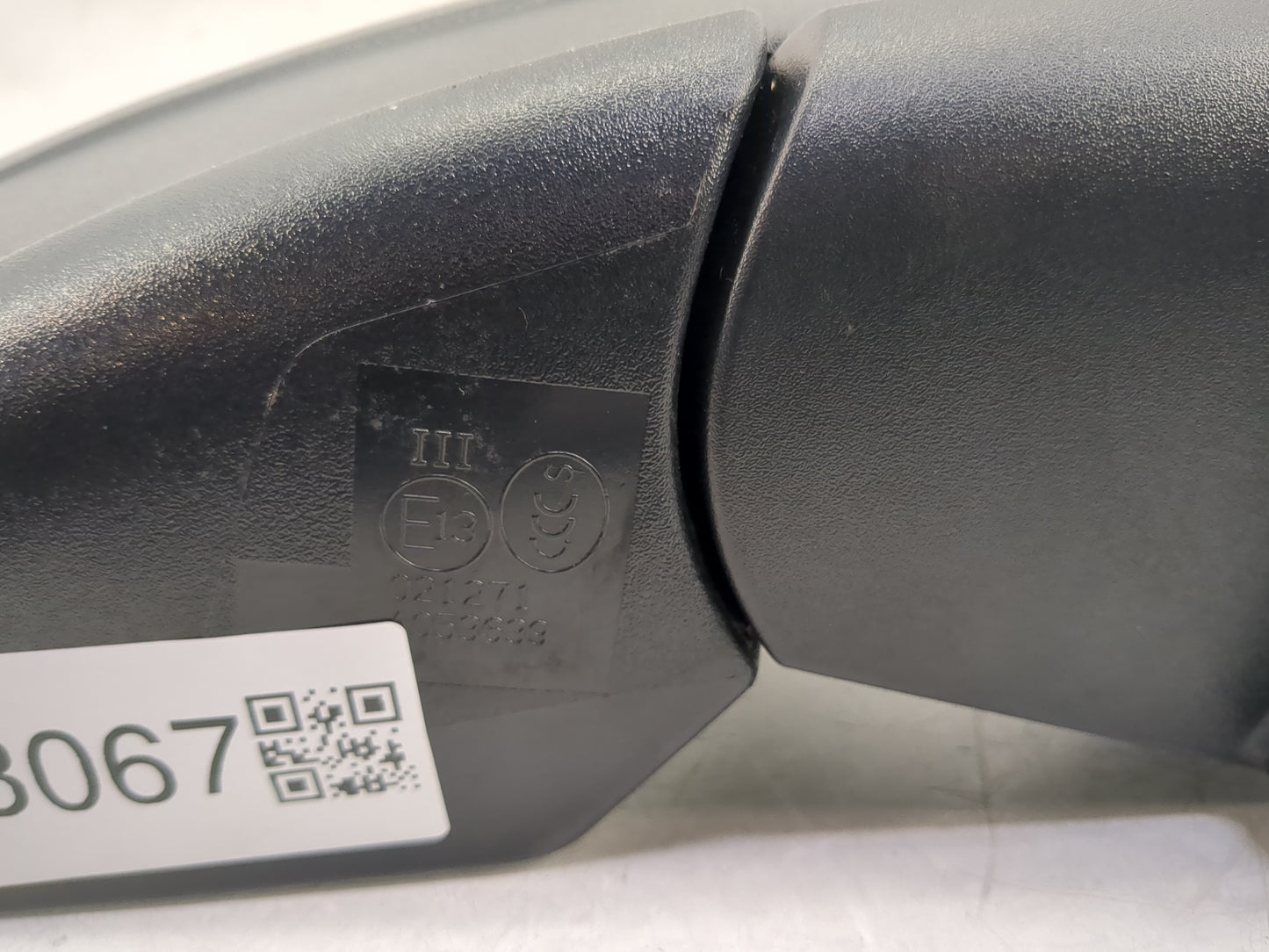 2007-2017 Jeep Patriot Passenger Side View Mirror - Right Door Mirror OEM Used - Oemusedautoparts1.com