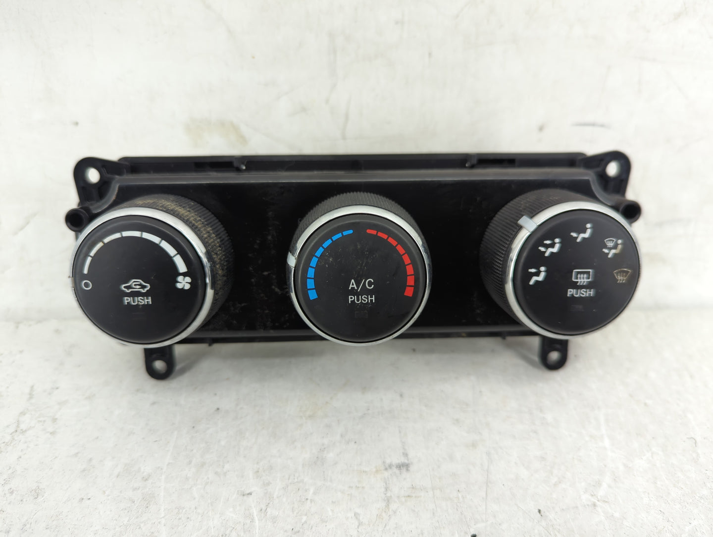 2011-2017 Jeep Patriot Climate Control Module Temperature AC/Heater Replacement P/N:55111278AE Fits OEM Used Auto Parts - Oe