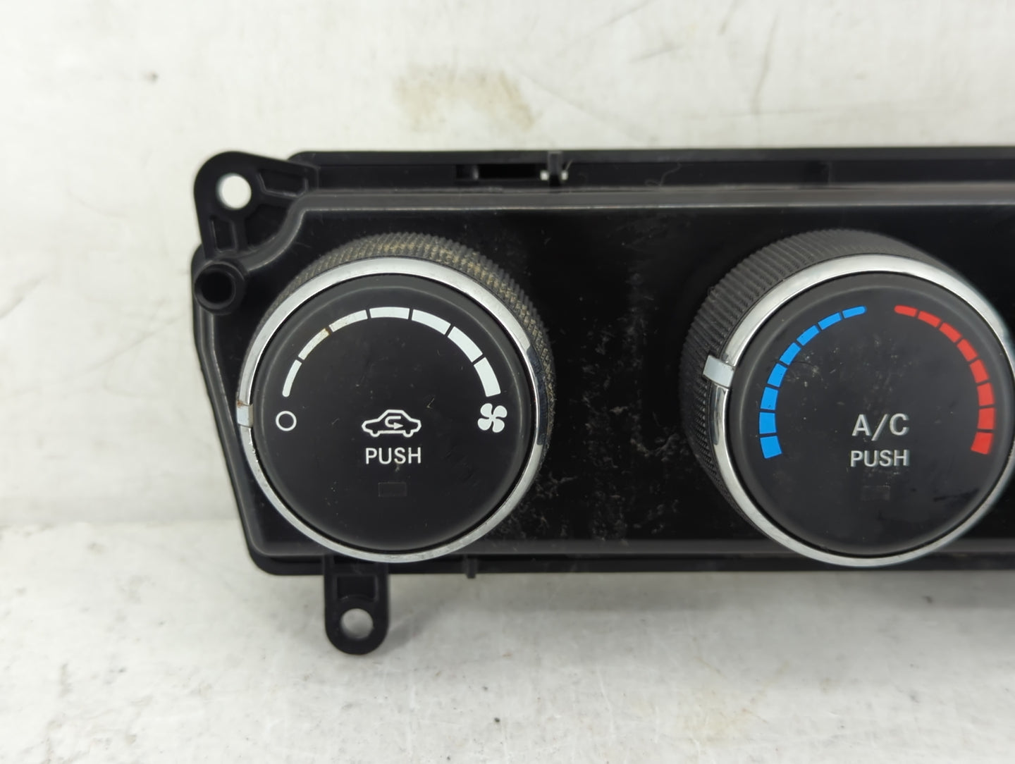2011-2017 Jeep Patriot Climate Control Module Temperature AC/Heater Replacement P/N:55111278AE Fits OEM Used Auto Parts - Oe