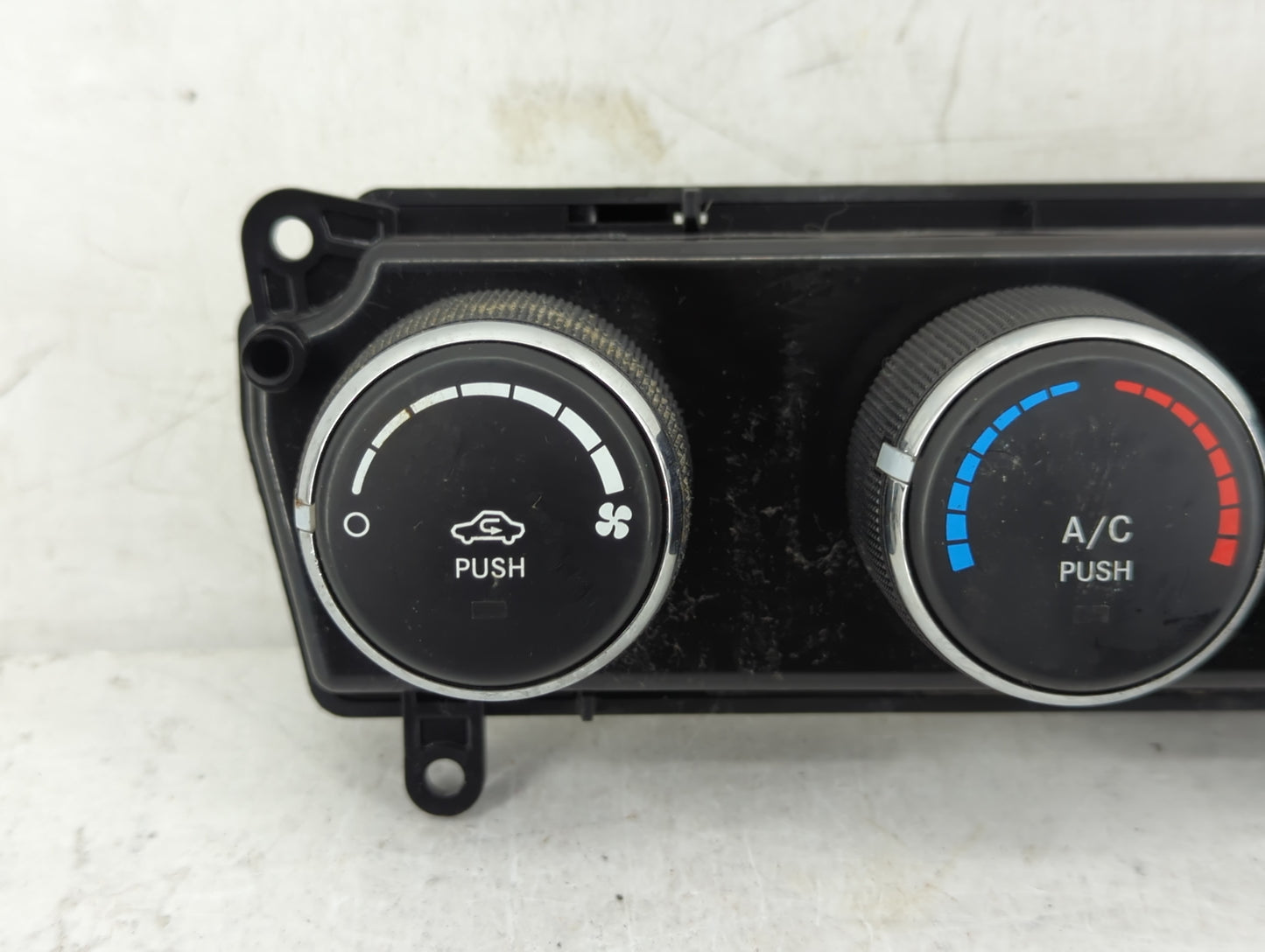 2011-2017 Jeep Patriot Climate Control Module Temperature AC/Heater Replacement P/N:55111278AE Fits OEM Used Auto Parts - Oe