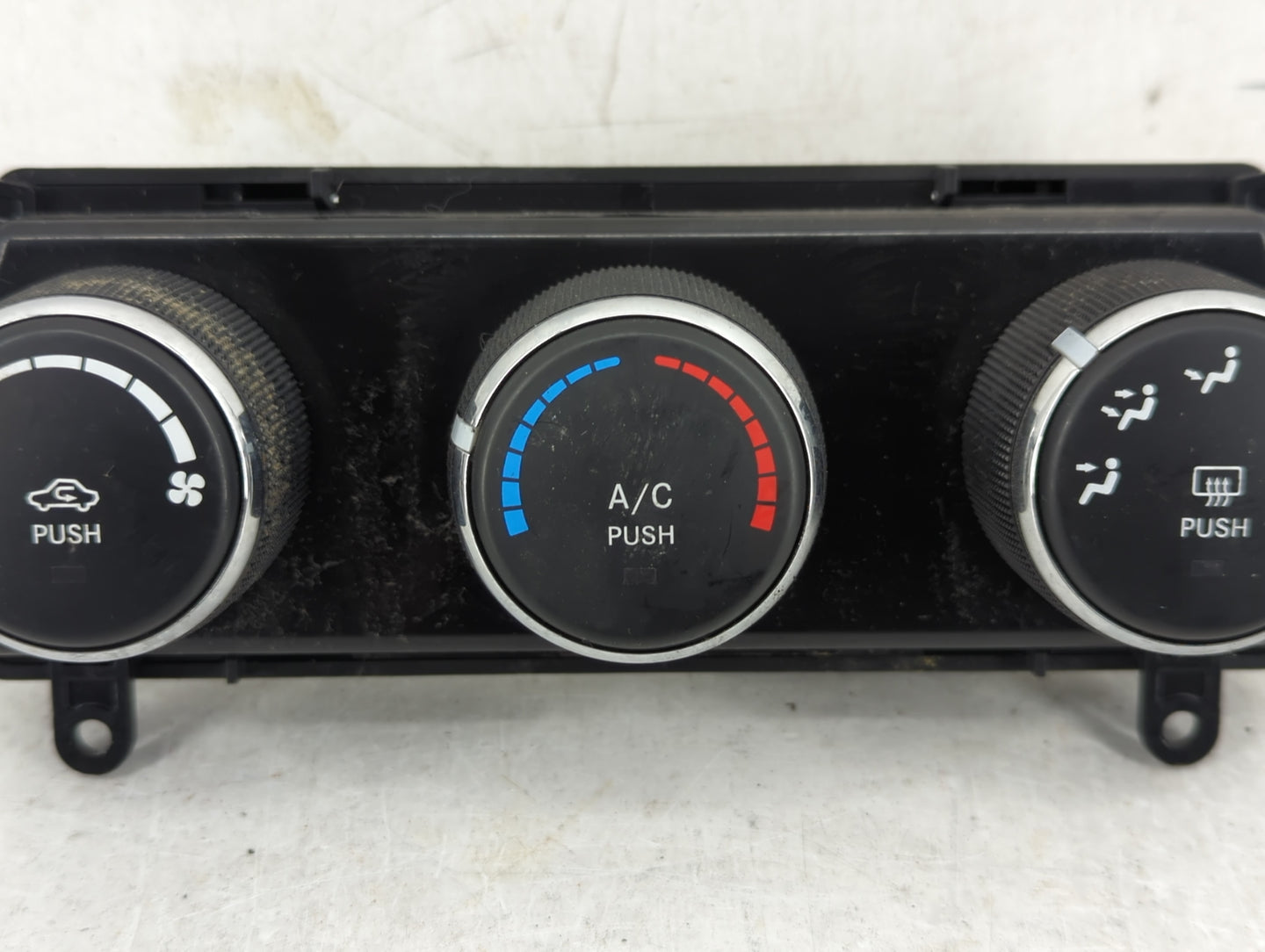 2011-2017 Jeep Patriot Climate Control Module Temperature AC/Heater Replacement P/N:55111278AE Fits OEM Used Auto Parts - Oe