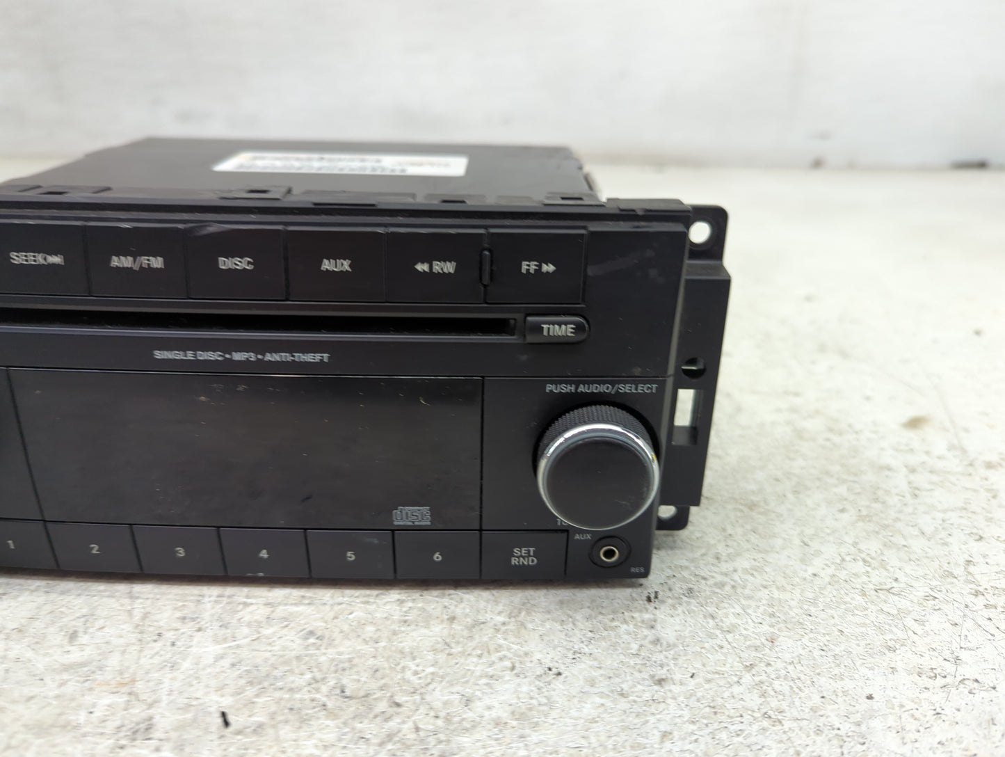 2012-2017 Jeep Patriot Radio AM FM Cd Player Receiver Replacement P/N:P05091195AC Fits Fits 2012 2013 2014 2015 2016 2017 OE