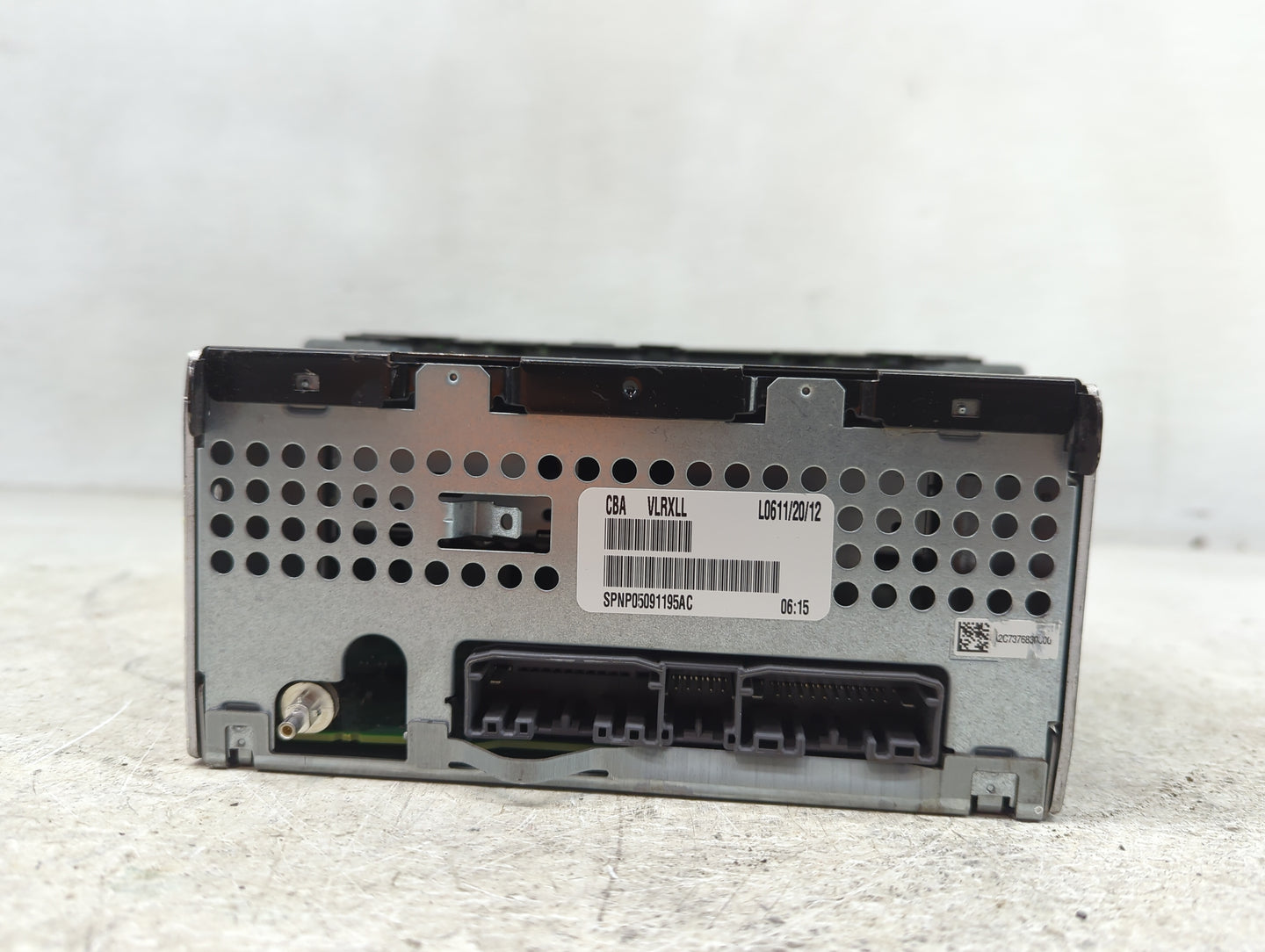 2012-2017 Jeep Patriot Radio AM FM Cd Player Receiver Replacement P/N:P05091195AC Fits Fits 2012 2013 2014 2015 2016 2017 OE