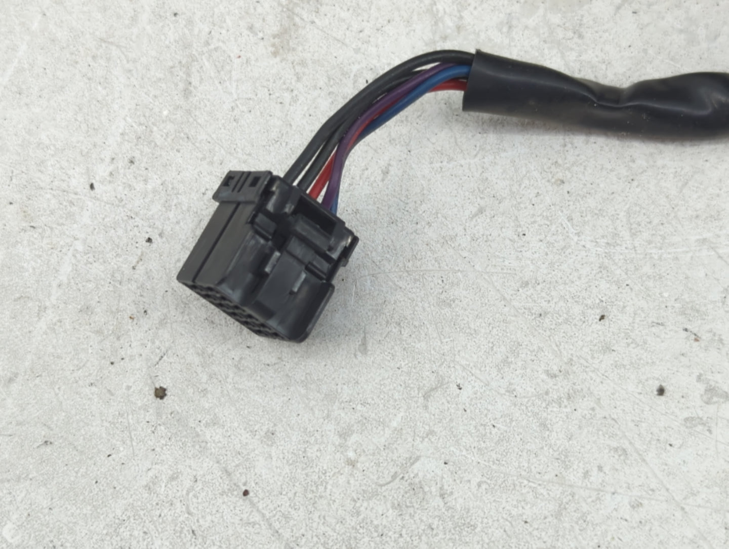2013-2015 Jeep Patriot Driver Side View Mirror - Left Door Mirror OEM Used - Oemusedautoparts1.com